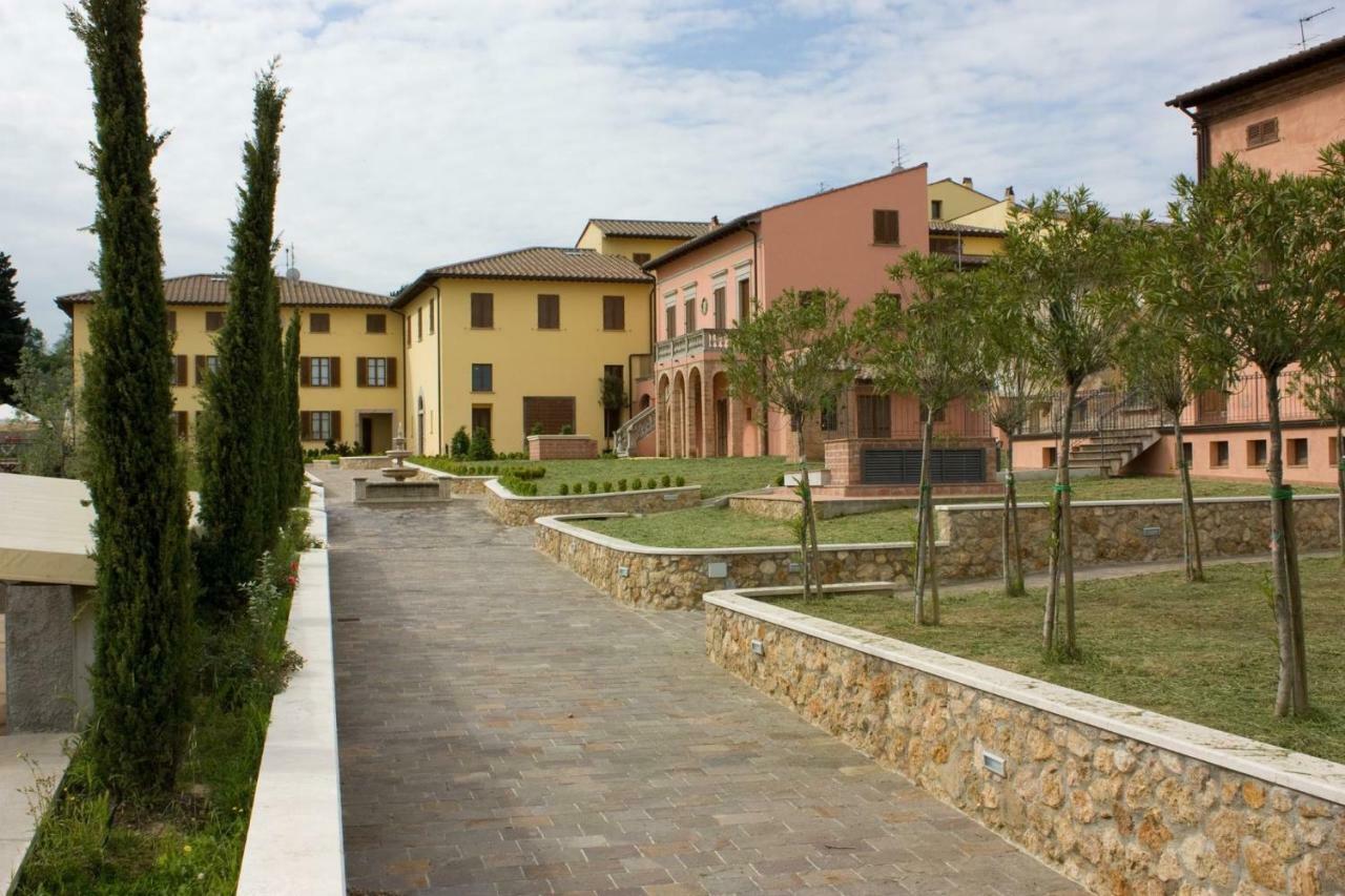 Borgo Di Gramugnana Aparthotel Usigliano Exterior photo