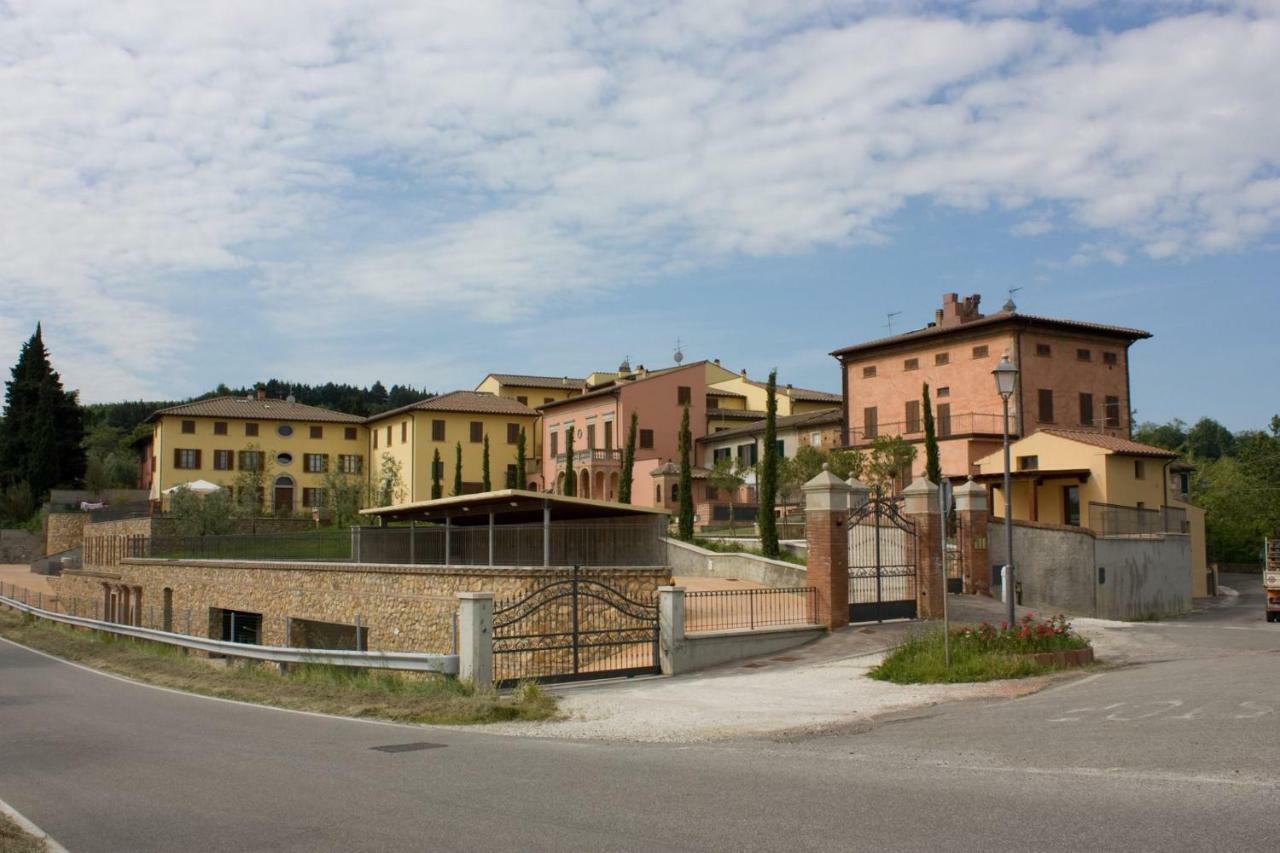 Borgo Di Gramugnana Aparthotel Usigliano Exterior photo