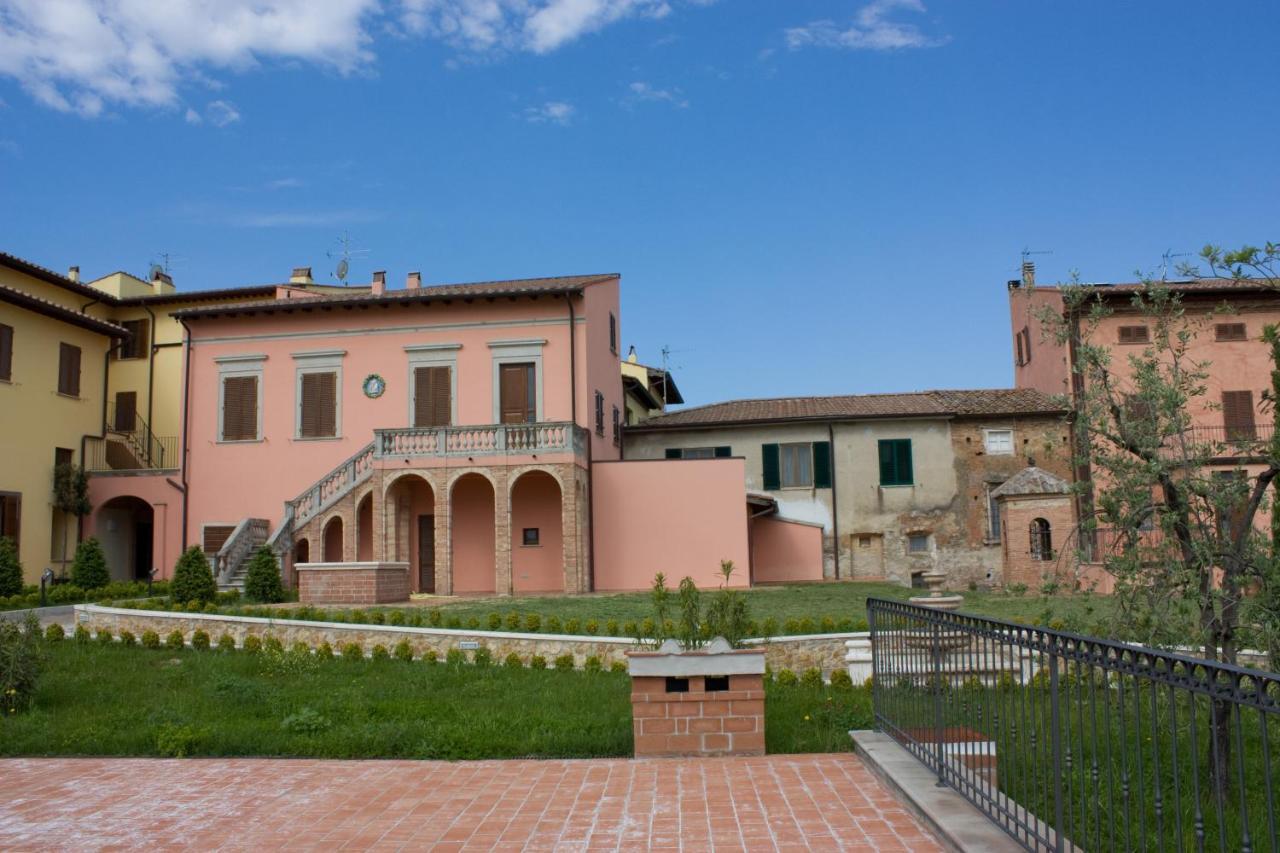 Borgo Di Gramugnana Aparthotel Usigliano Exterior photo