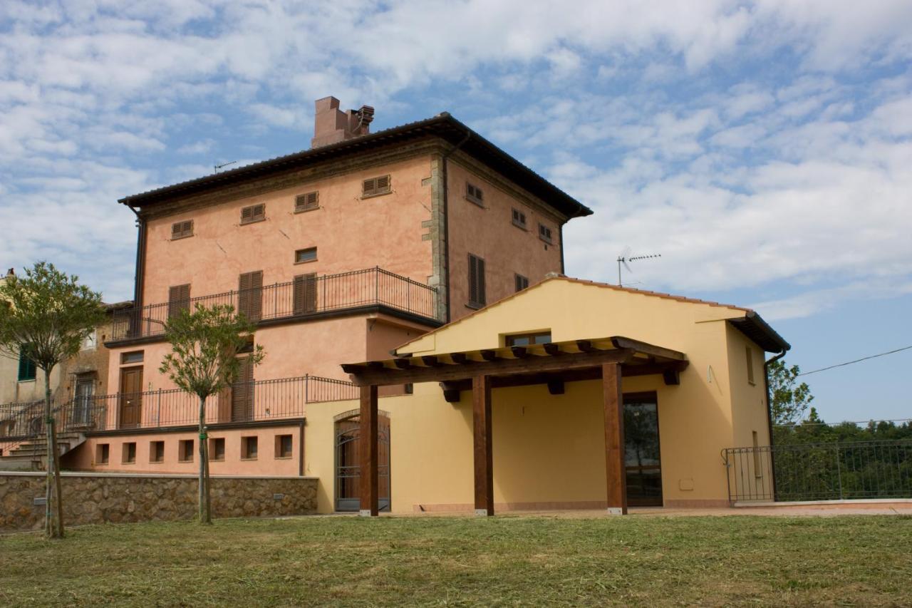 Borgo Di Gramugnana Aparthotel Usigliano Exterior photo